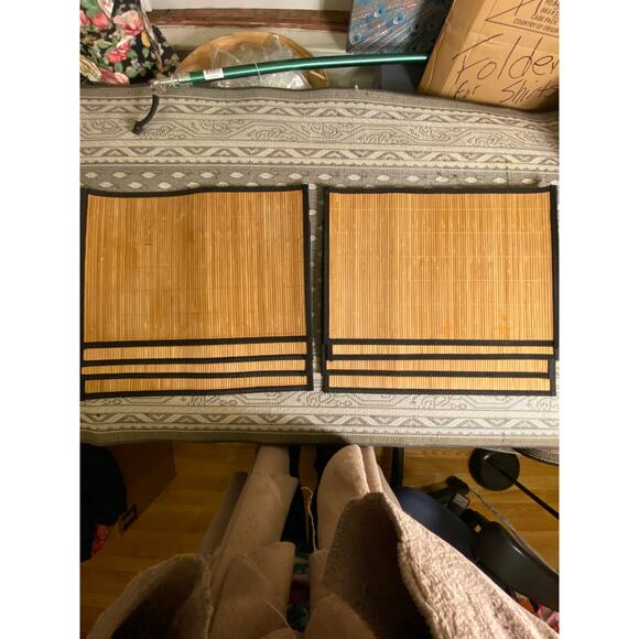 Set of 10 Bamboo Slat Placemats Natural with Black Binding 13 in X 19 in VGUC - Picture 2 of 8